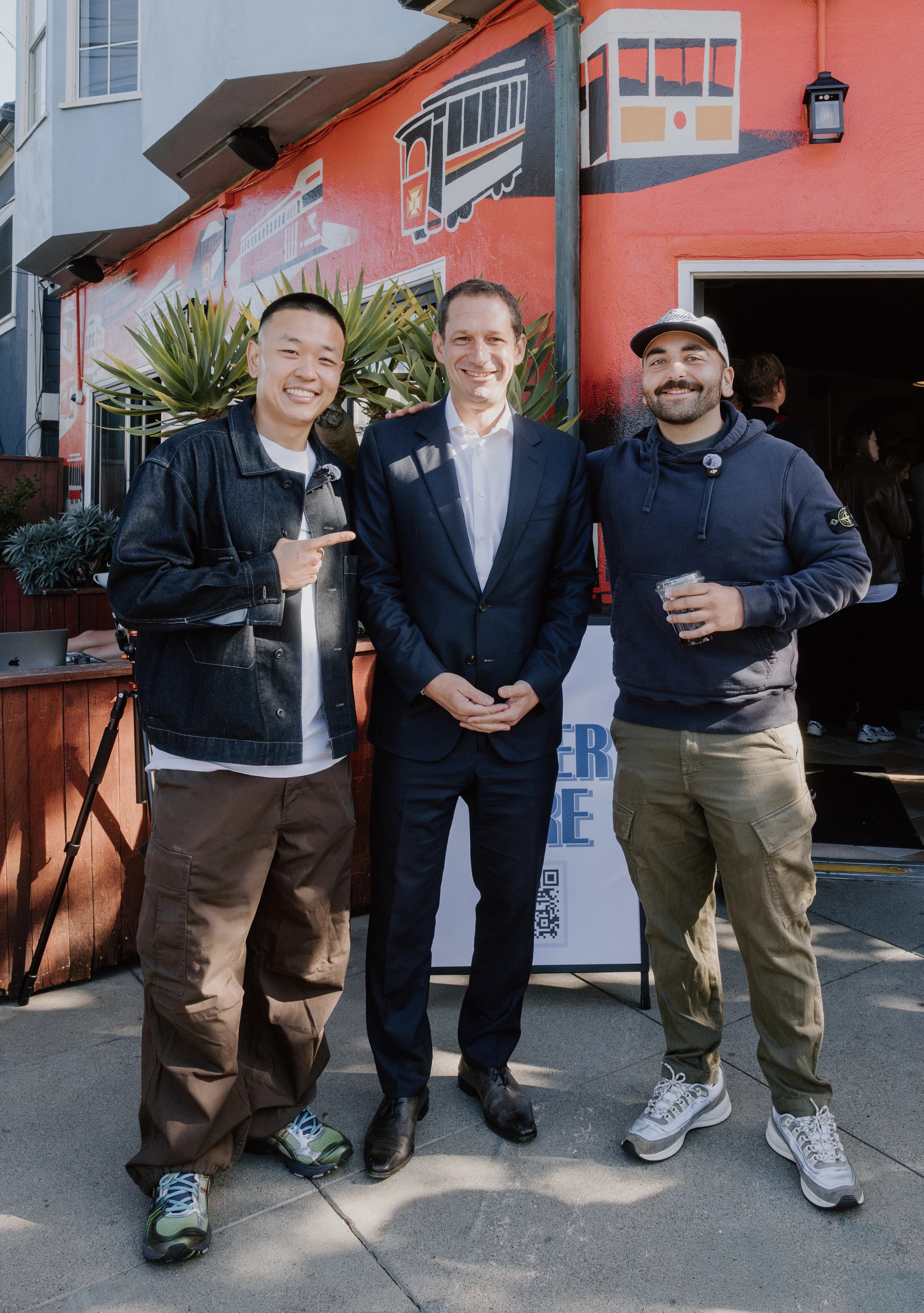 Free Bread founders with the mayor
